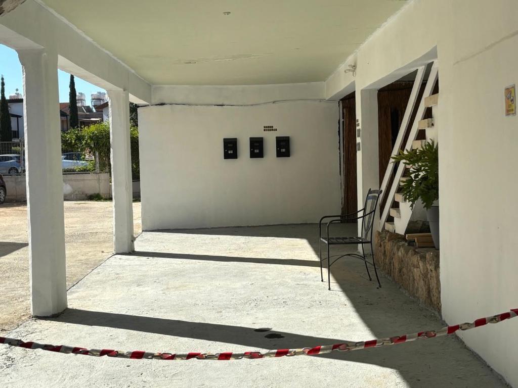 Venus Lighthouse 2B, Sea-View, Paphos Center Apartment Екстериор снимка